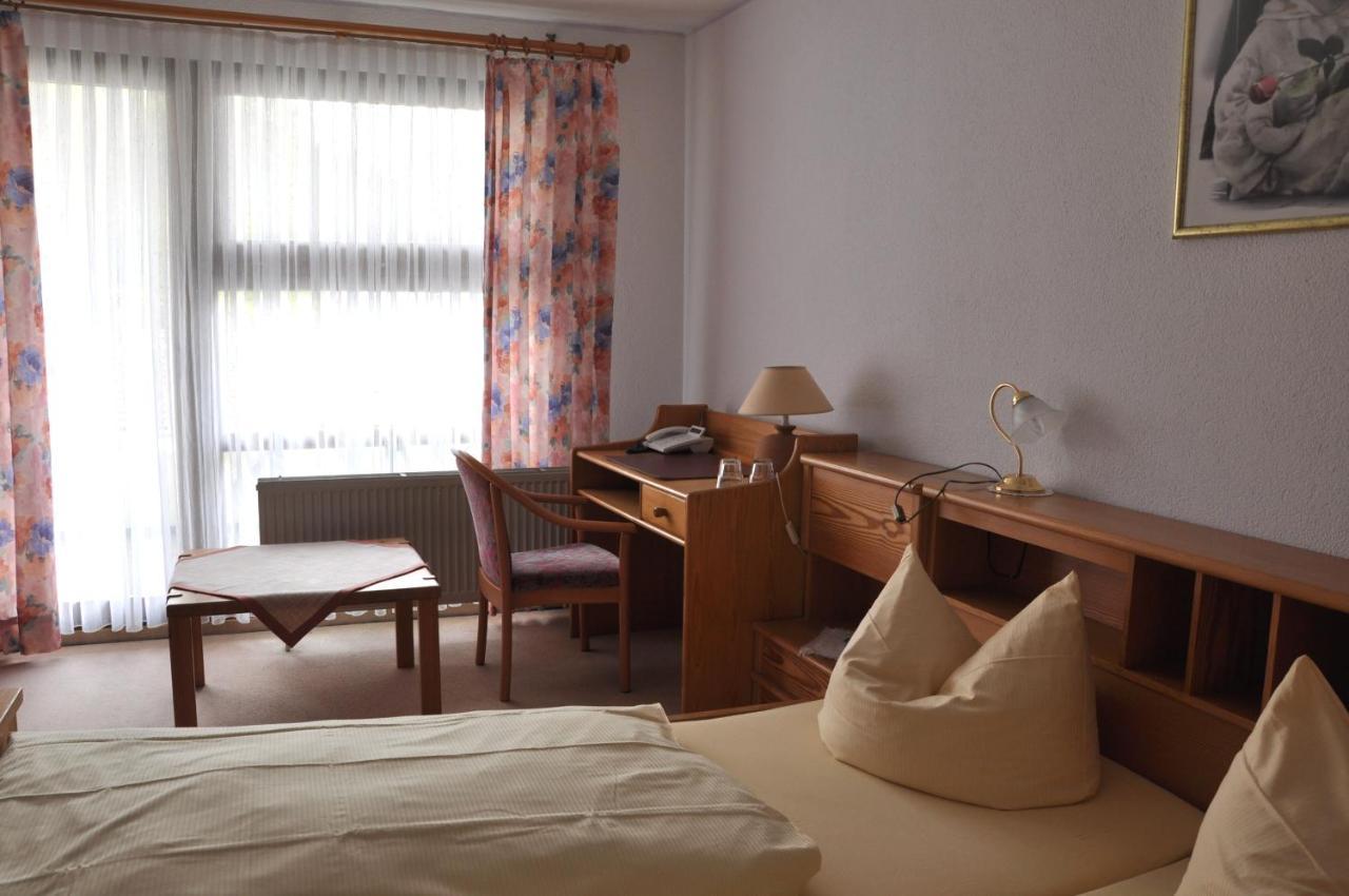 Landhotel Zur Wegelnburg Bruchweiler-Bärenbach Esterno foto